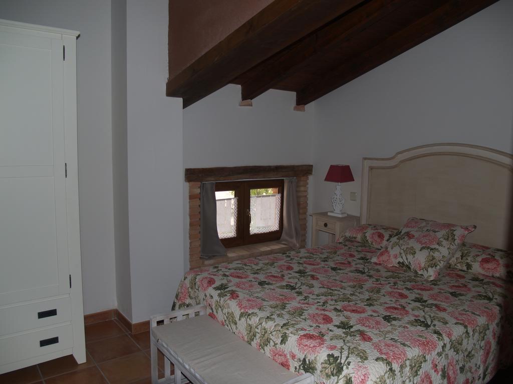 Casa Rural El Cuartel Tierzo Екстериор снимка